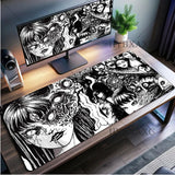 Black and white Mouse Pad Cute HD branco Desk Pad Extended Gaming Keyboard Mats Large XXL Gamer Collage Horror Anime Mousepad